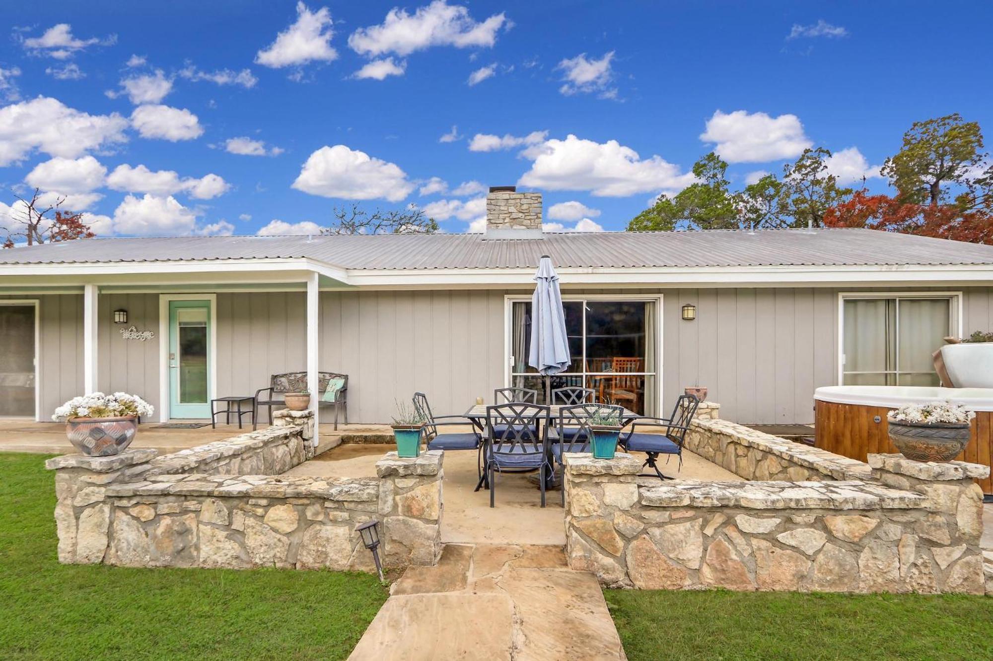Arrowhead Falls Wimberley Exterior photo
